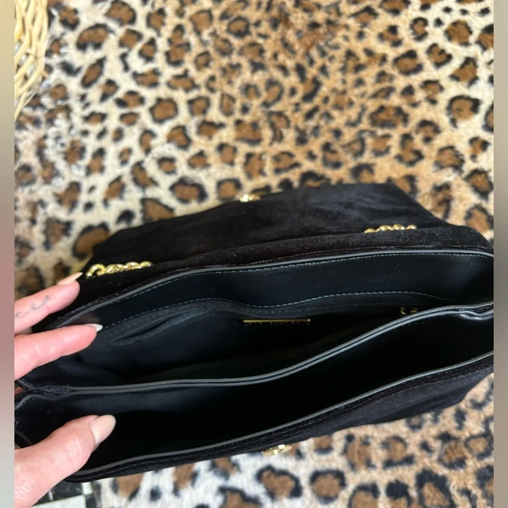 Steve Madden Black Velvet Bag with Gold Chain - Picture 5 of 9